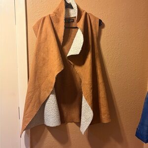 Absolutely Famous Brown and Cream Open Vest